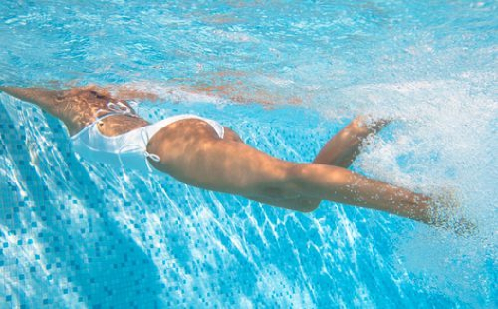 Koliko dugo treba plivati ako želite ravniji trbuh?
