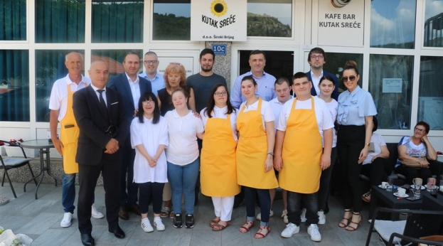 Predsjednik i članovi Vlade Županije Zapadnohercegovačke posjetili Kutak sreće