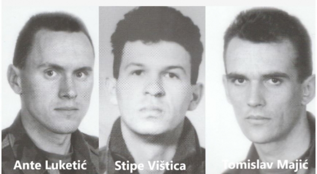 Spomen na troje branitelja - Stipu Višticu, Tomislava Majića i Antu Luketića