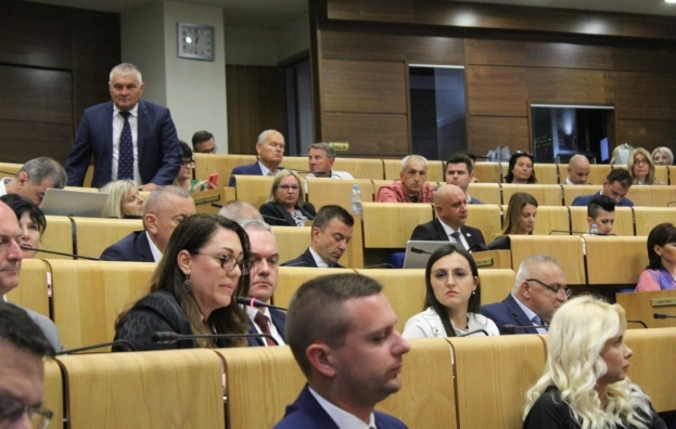 Šaravanja: Čijim propustima osuđeni za ratne zločine bježe iz BiH, dokad će neki od optuženih izbjegavati suđenja