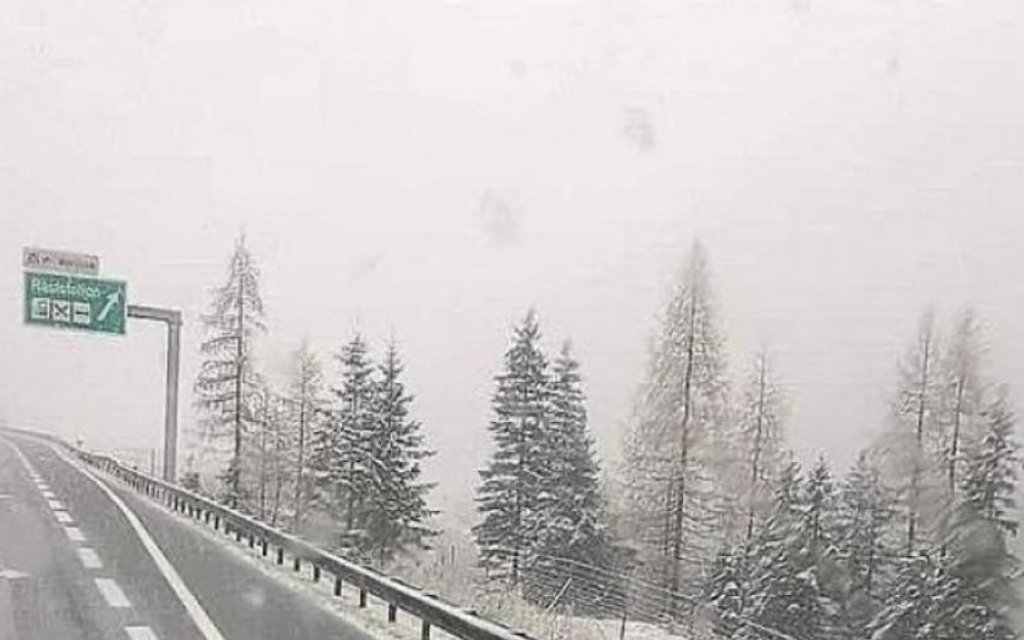 Snijeg pao u Austriji, Sloveniji i Hrvatskoj, a evo kad se očekuje i u BiH