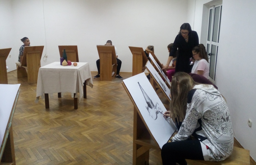 Održan četvrti susret polaznika tečaja crtanja i slikanja u Knjižnici Ljubuški