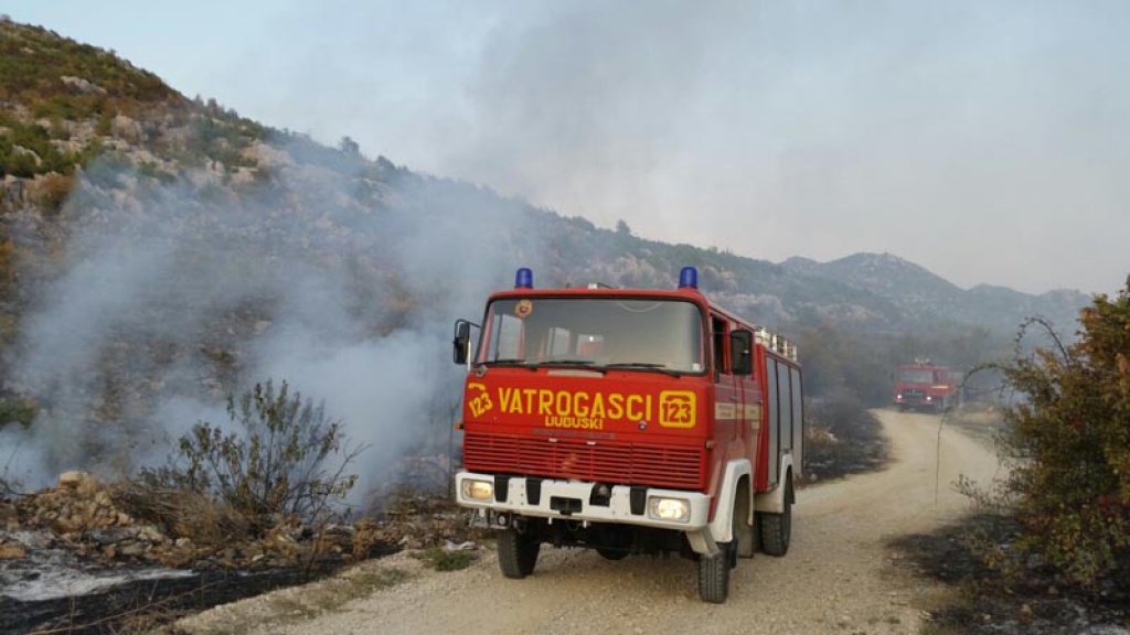 U 10 dana zabilježeno 30 požara: Civilna zaštita ZHŽ-a uputila upozorenje