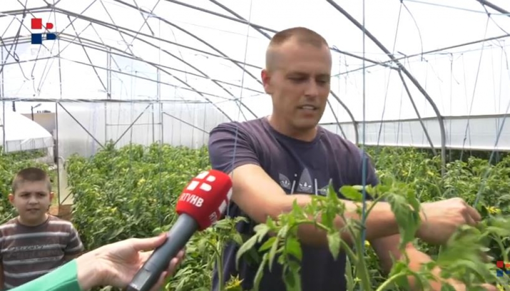 Hercegovci  u vlastitom dvorištu proizvode ekološki uzgojenu hranu [video]