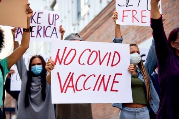 Sve više ljudi širom svijeta gubi povjerenje u cijepivo