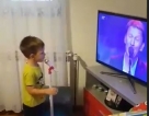 Pogledajte kako četverogodišnjak iz Čitluka imitira Tomislava Bralića [video]