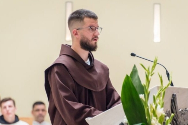 Fra Fran Ćorić slavi svoju mladu misu na Humcu