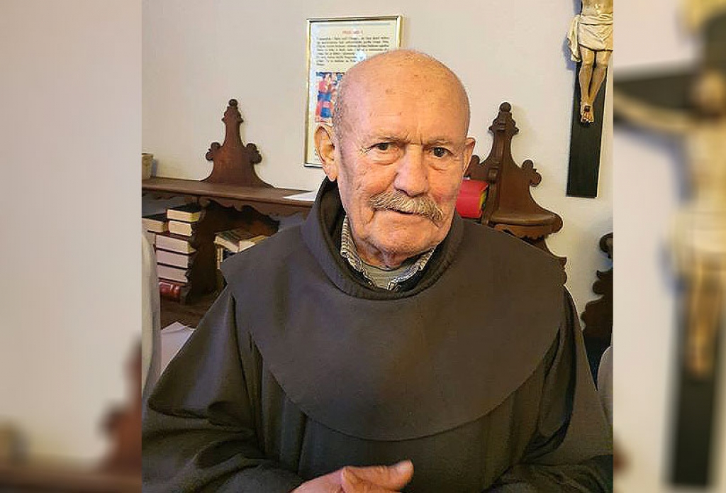 U samostanu na Humcu preminuo fra Alojzije Topić