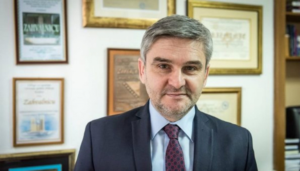 Od koronavirusa preminuo federalni ministar branitelja Salko Bukvarević