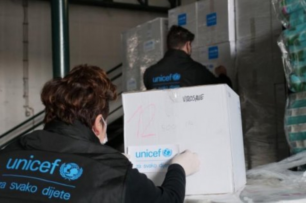 UNICEF donira 500.000 maski školama i zajednicama u BiH