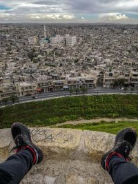 34._Pogled_sa_Citadelle_na_Aleppo.jpg