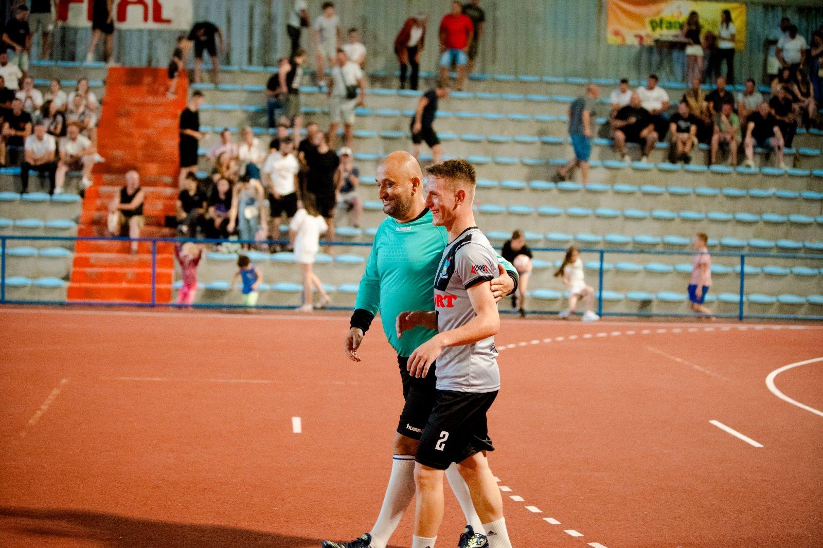 1000122863.jpg