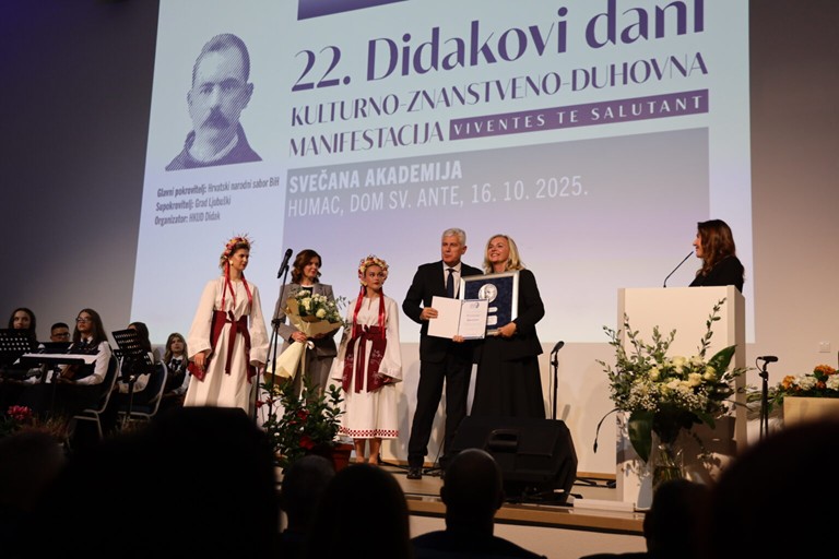 didak_6.jpg