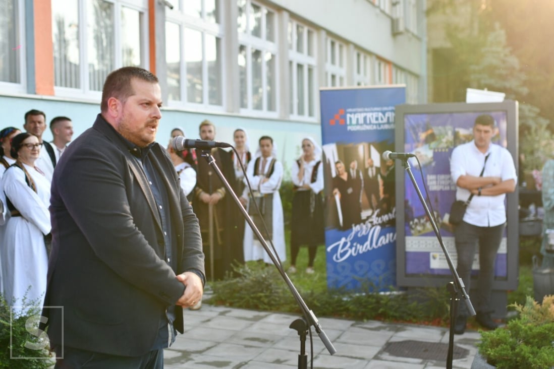 ljubuski-na-na-setnici-kulture-u-sarajevu-27-august-foto-admir-kuburovic-5.jpg