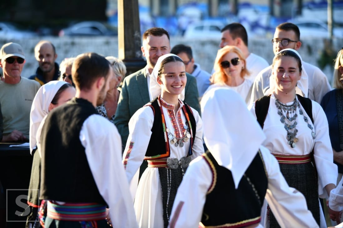 ljubuski-na-na-setnici-kulture-u-sarajevu-27-august-foto-admir-kuburovic-9.jpg