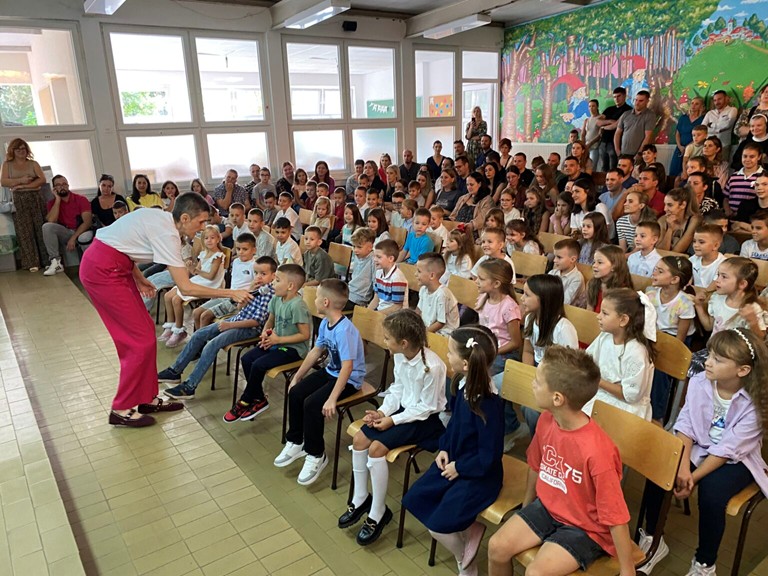 skola_3.jpg