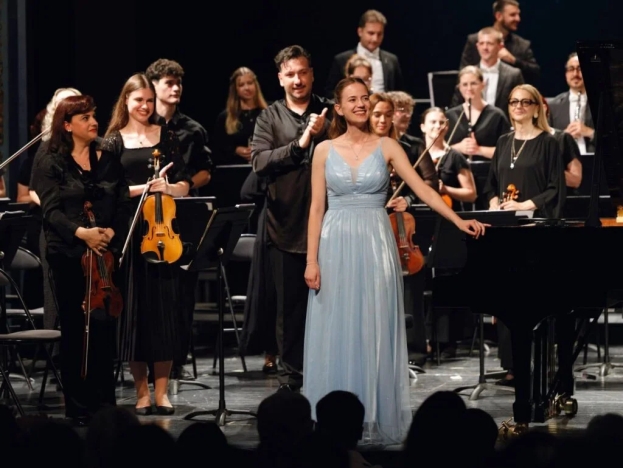 Glazbeni uspjeh na ponos Ljubu&scaron;kog: Lucija Bo&scaron;njak na pozornici sa Sarajevskom filharmonijom