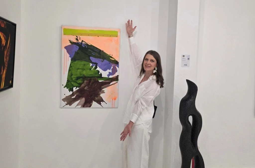 Uspjeh ljubuške slikarice Tamare Herceg: „Neon Love“ dio međunarodne skupne izložbe u Španjolskoj