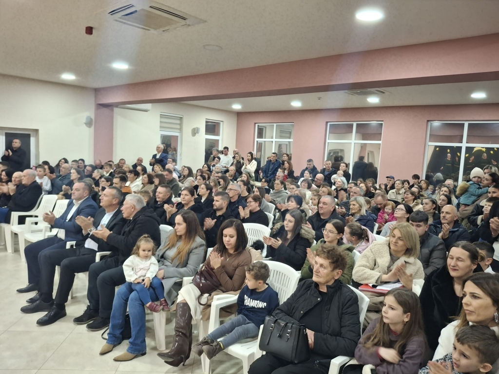Župa Studenci: Održan 21.Dan župnog zajedni&scaron;tva uz Božićni koncert i druženje!