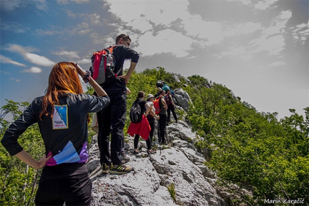 Pohod 65 izletnika na ljubušku „planinu“ Vrlosinj