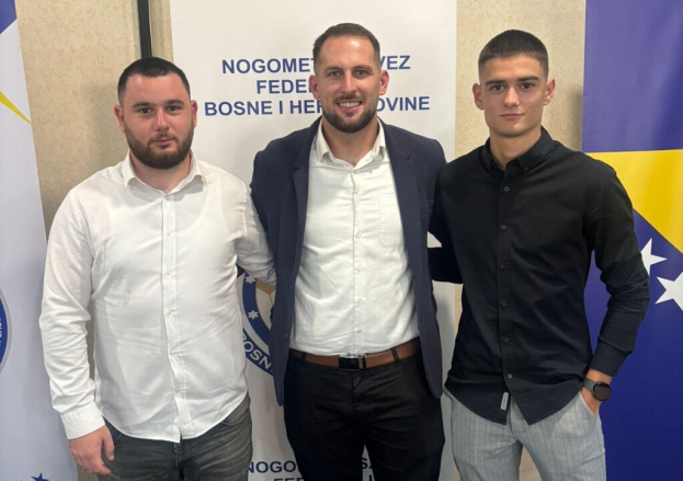 Trojica mladih sudaca iz ŽZH stekli zvanje nogometnog suca druge kategorije