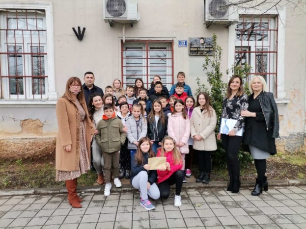 Ljubuški učenici humanitarnom akcijom pomogli Centru za socijalni rad