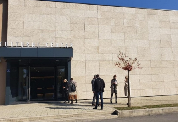 JP &bdquo;Parkovi&ldquo; d.o.o. Ljubu&scaron;ki: Natječaj za zakup prostora u Kulturnom centru, radi prodaje kokica, sokova i grickalica