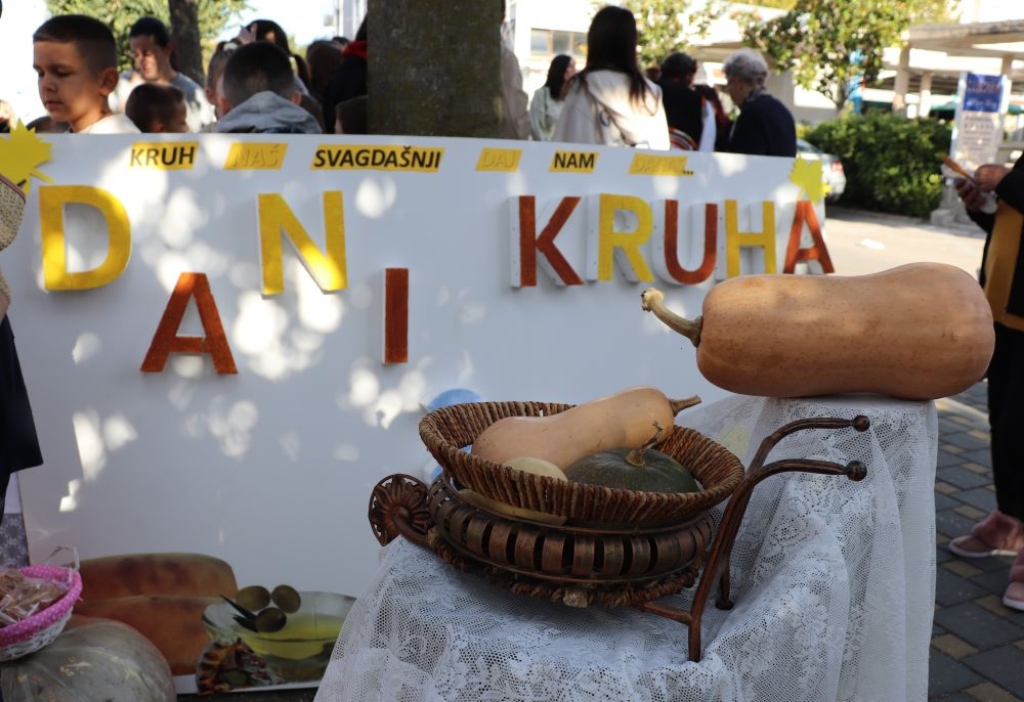 Ljubuški: Dani kruha i zahvalnosti za plodove zemlje [FOTO]