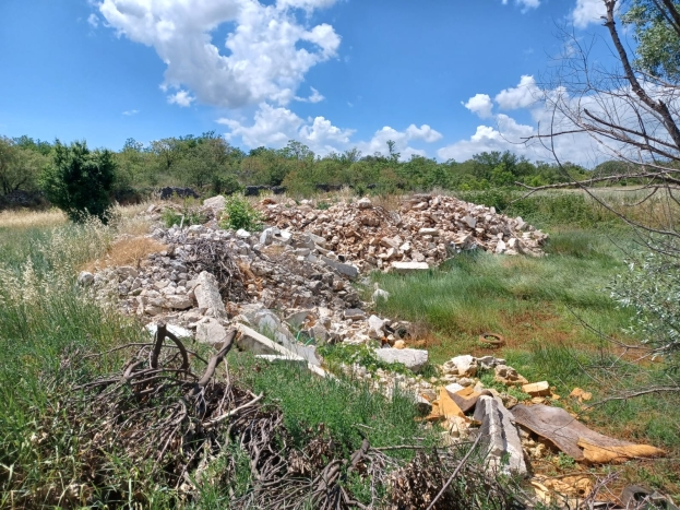 Uklonjena divlja deponija u Grabu