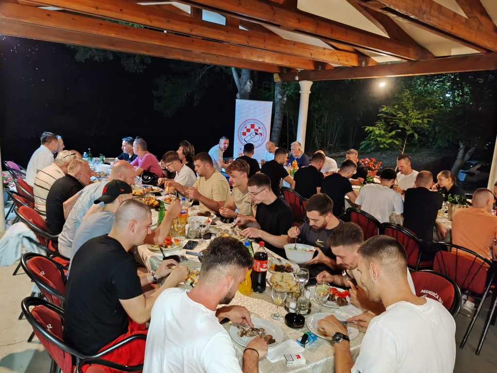 Prijateljska utakmica na Babovcu: Doktori i suci remizirali uoči nastupa u Padovi