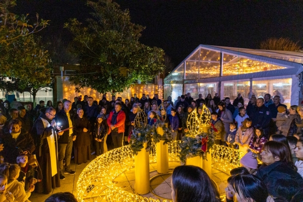 U Ljubu&scaron;kom upaljena treća adventska svijeća &ndash; svijeća radosti