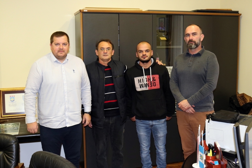 Gradonačelnik Markotić i predsjednik Gradskog vijeća Kvesić primili članove BK Rastok