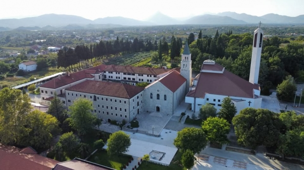 Crkva na Humcu: Jubilarna crkva sa duhovnom dobrobiti