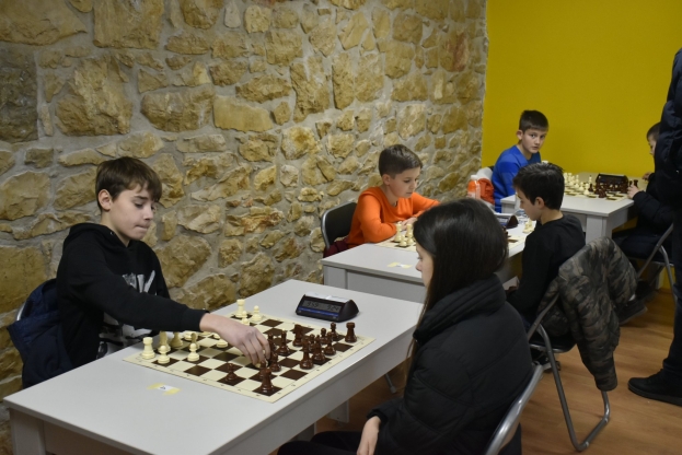 Upis novih članova u školu šaha u Ljubuškom