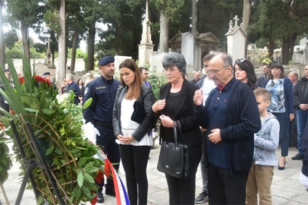 Motoristi Specijalne policije Hrvatske posjetili grob Marija Mandića