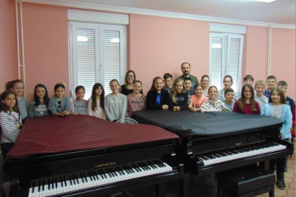 Ljubuški učenici po glazbeno obrazovanje više ne moraju vozariti u škole u Široki Brijeg i Mostar