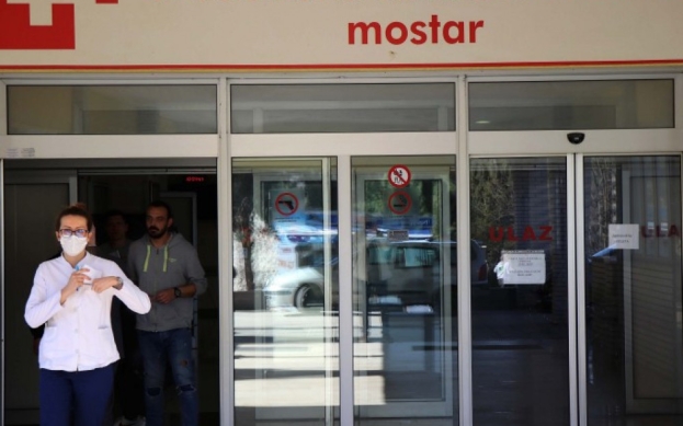Skoro 500 novozaraženih u Mostaru tijekom vikenda, u bolnici 11 osoba preminulo, među njima i jedna osoba iz Ljubuškog
