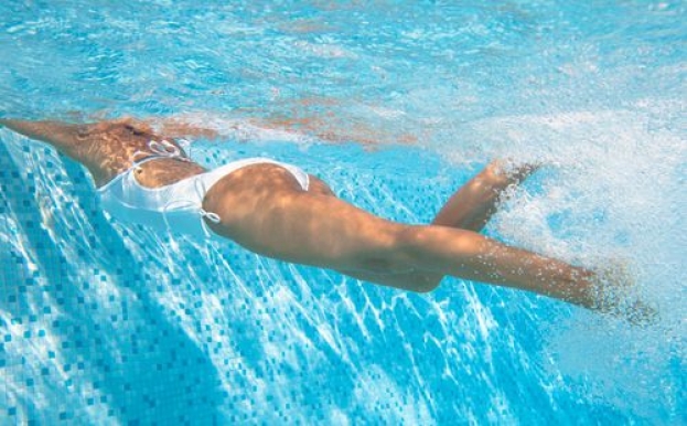 Koliko dugo treba plivati ako želite ravniji trbuh?