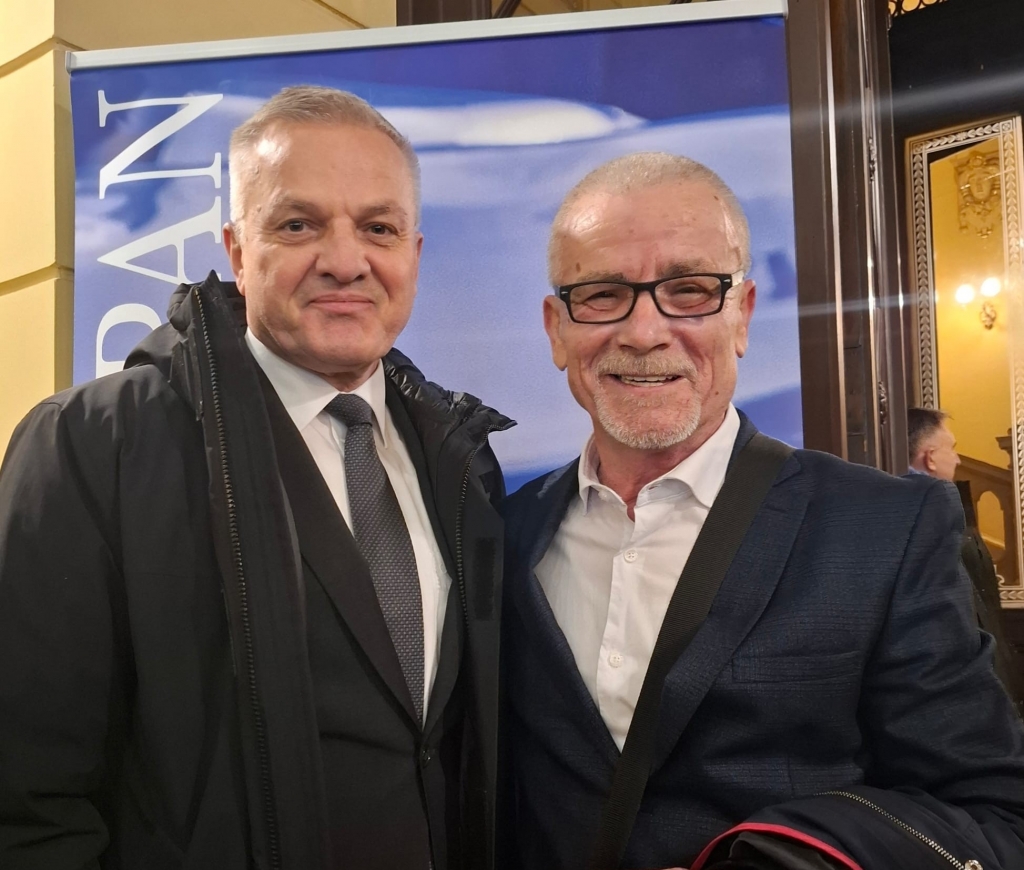 Svečano otvorena izložba akademskog kipara Stjepana Skoke &bdquo;Mjera mora&ldquo; u Zagrebu