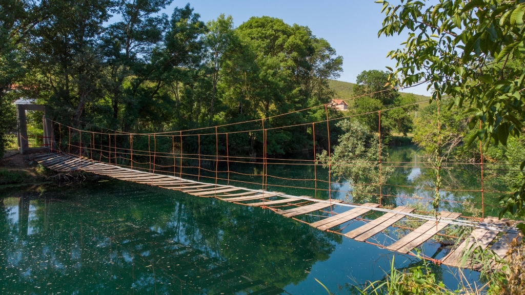 Obavijest o renovaciji visećeg mosta na Čeveljuši