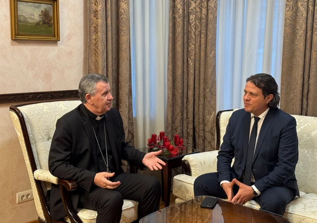 Ministar Kraljević s nadbiskupom Vukšićem: Tema susreta obnova zgrade sjemeništa u Travniku