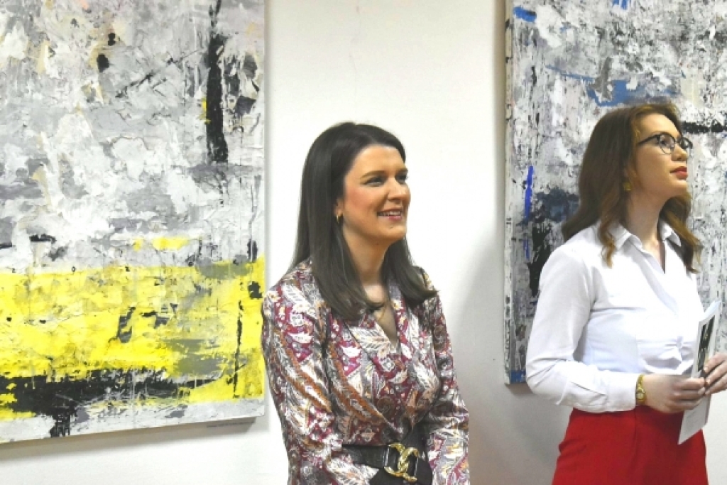 NAJAVA: Izložba „Art Must Go On“ akademske slikarice Tamare Herceg