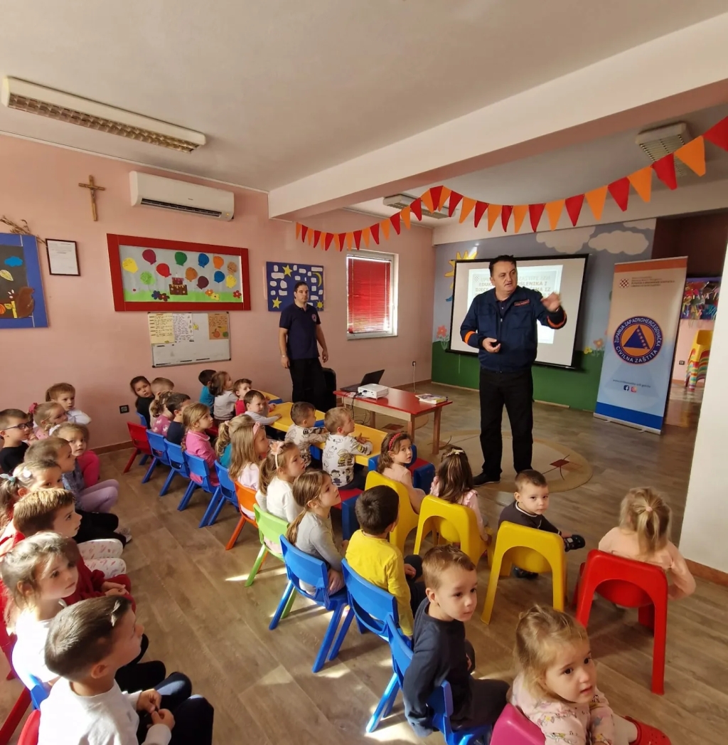 |FOTO| Edukacija zaposlenika i polaznika dječjih vrtića u Ljubuškom