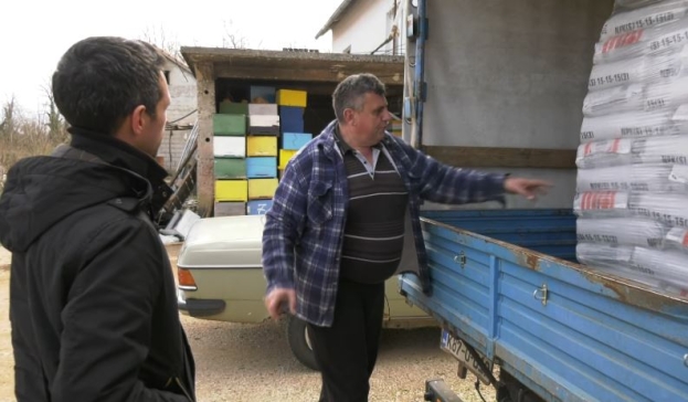 U Ljubuškom poljoprivrednici muke muče zbog poskupljenja repromaterijala [video]