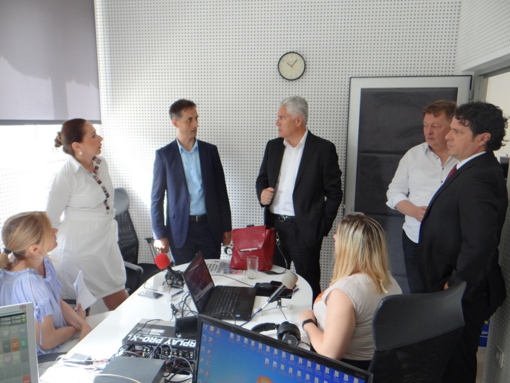 Čović sa suradnicima posjetio Radioteleviziju Herceg Bosne u Mostaru