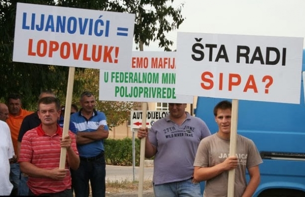 Poljoprivrednici iz cijele BiH najavili prosvjede i blokade granica