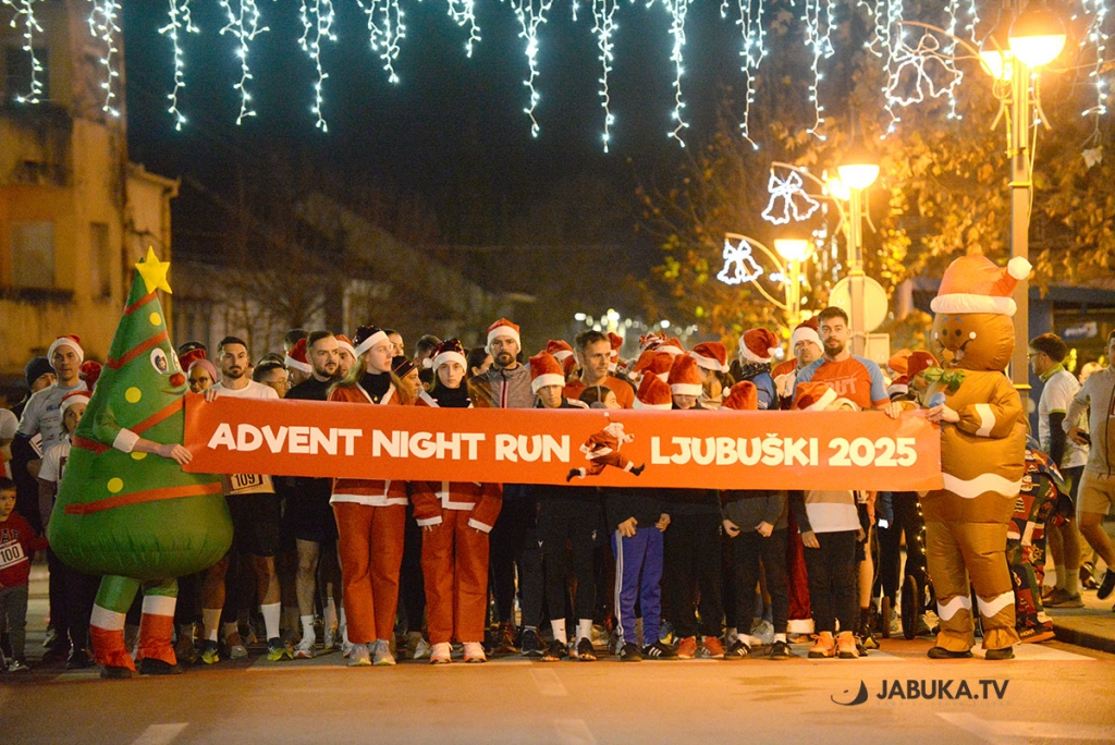 Advent u Ljubu&scaron;kom: Gotovo 150 trkača na Advent Night Runu, Pokrajčić i Monika Tadić najbrži