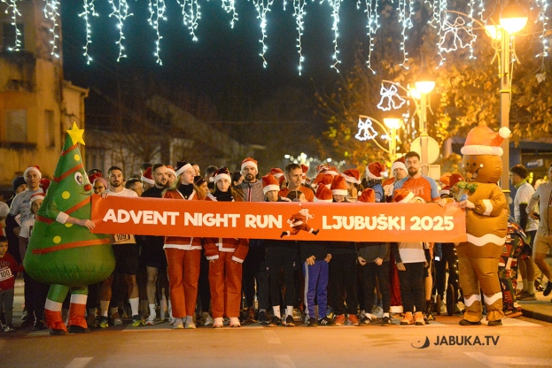 Advent u Ljubu&scaron;kom: Gotovo 150 trkača na Advent Night Runu, Pokrajčić i Monika Tadić najbrži