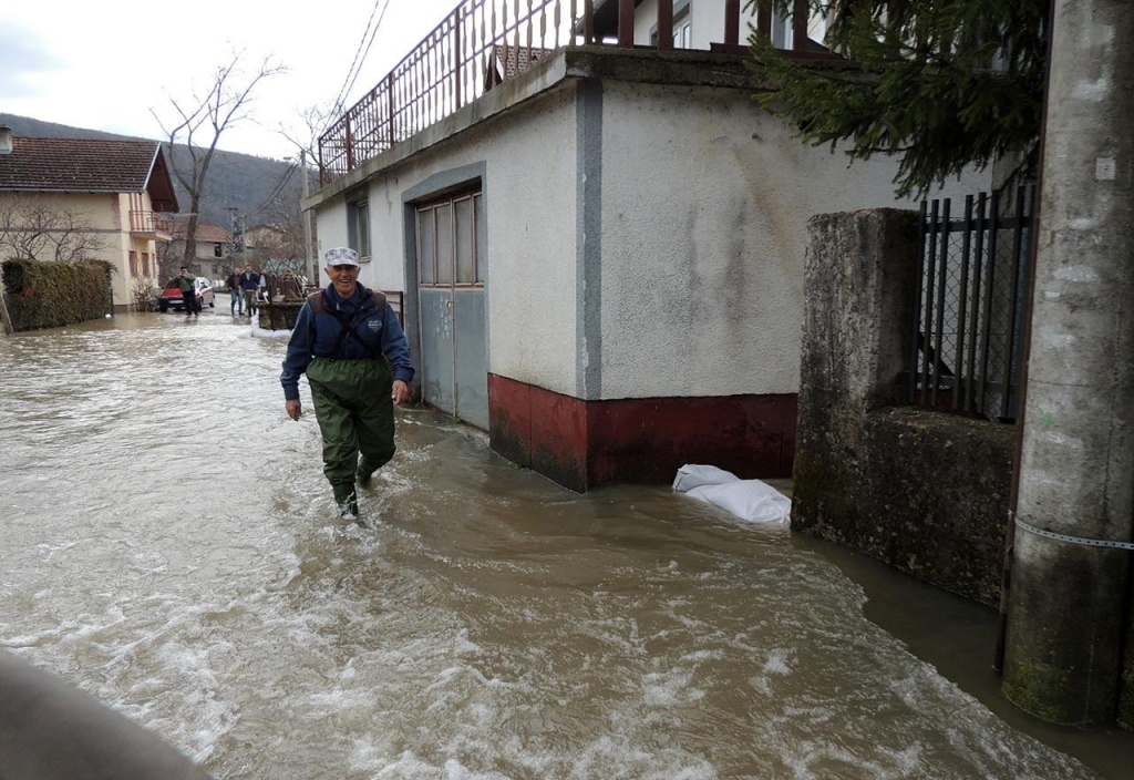 Prve poplave u BiH: Nekoliko kuća pod vodom
