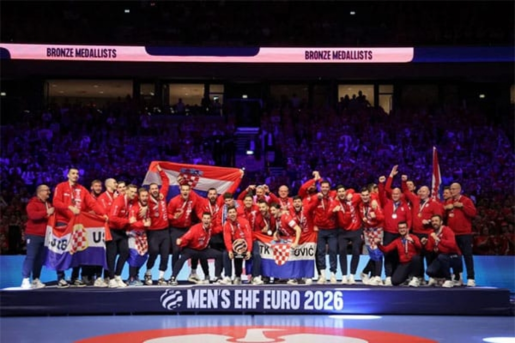 Hrvatski rukometni savez kažnjen zbog zastave s natpisom Ljubu&scaron;ki!?